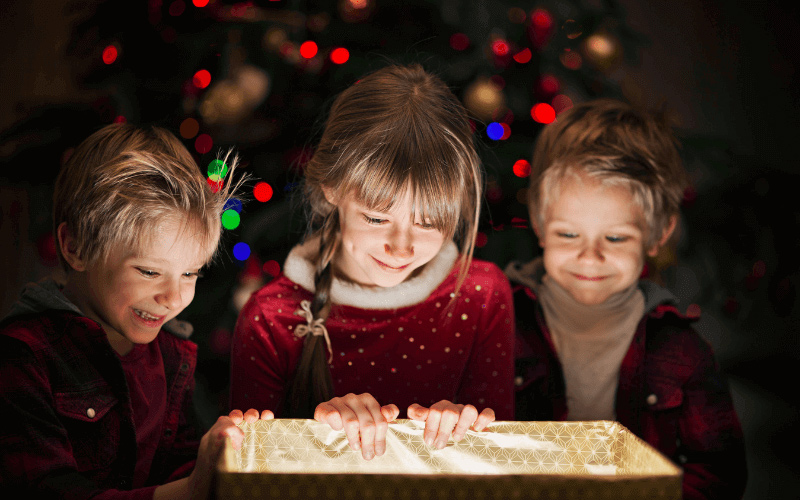 Children-at-Christmas